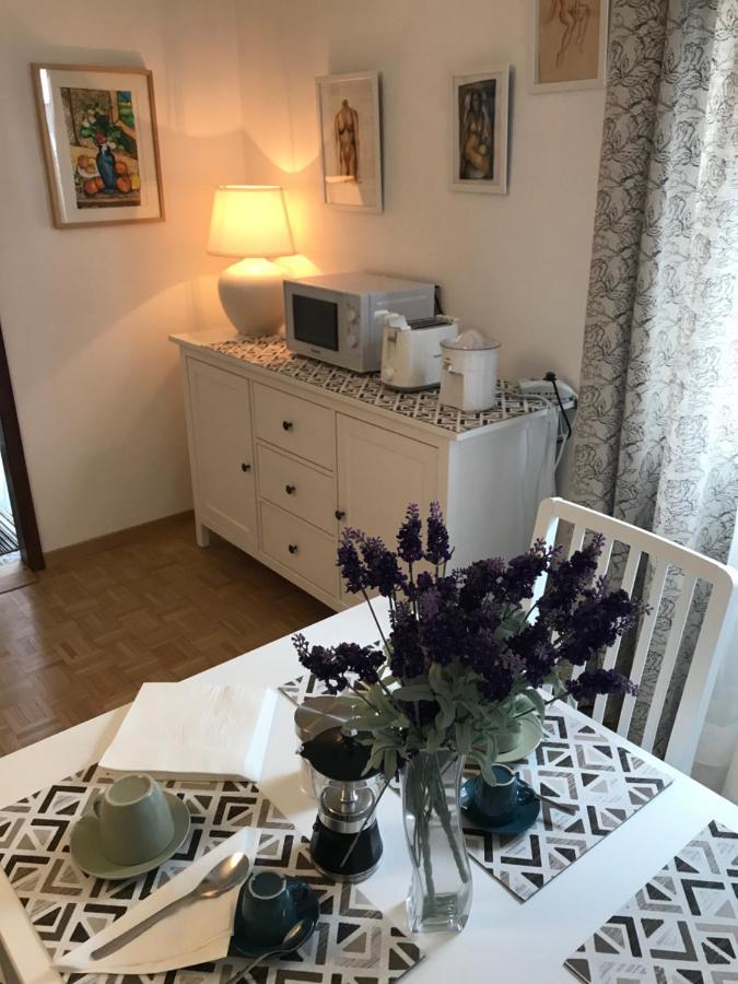 Valeryhomeholiday Centro Apartment